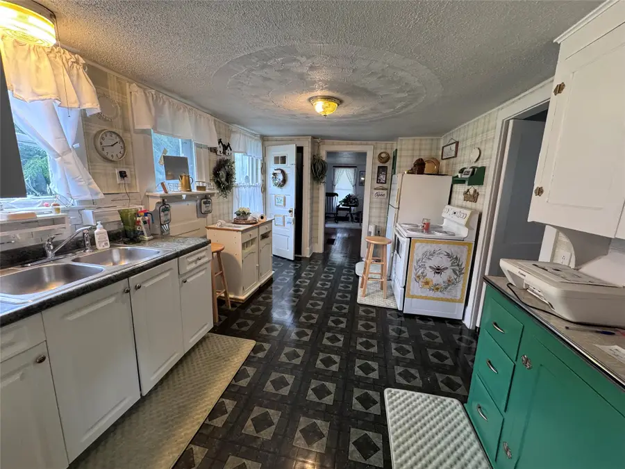3869 State Route 29, Springville, PA 18844 - #3