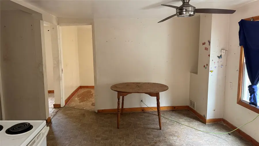 27 Elm Street, Binghamton, NY 13905 - #3