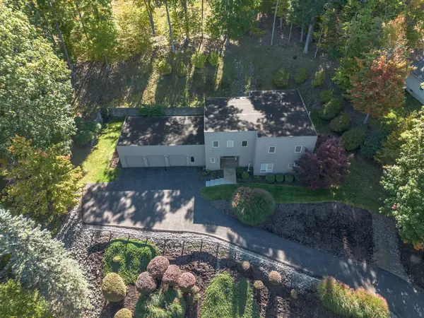 3370 Laurie Brook Drive, Binghamton, NY 13903