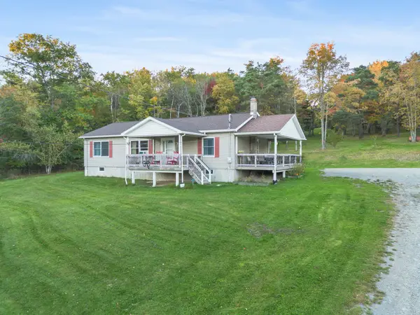 122 Pierce Creek Road, Binghamton, NY 13903