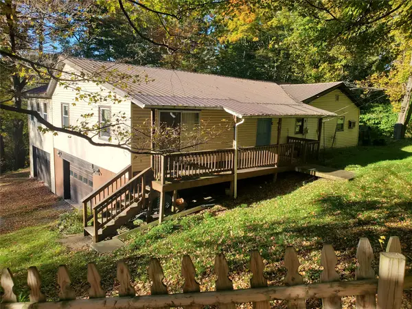 32 Owego Street, Montrose, PA 18801