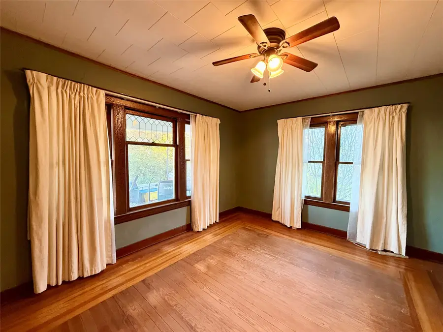 327 Odell Avenue, Endicott, NY 13760 - #3