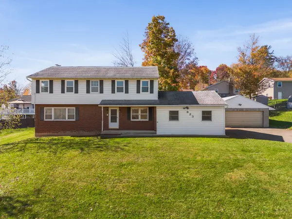 923 Squires Avenue, Endicott, NY 13760