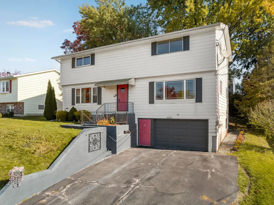 314 Hayes Avenue, Endicott, NY 13760 - #3