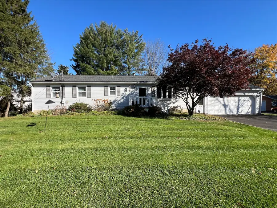820 N Rogers Avenue, Endicott, NY 13760 - #2