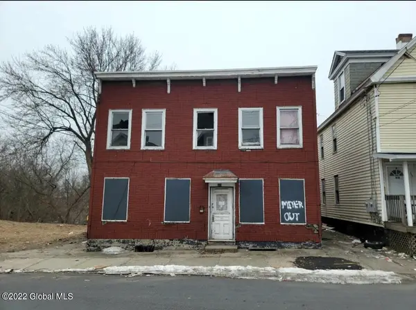 820 Strong Street, Schenectady, NY 12307