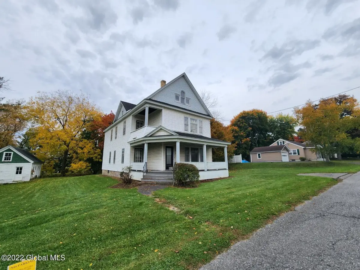 14 Julia Street, Amsterdam, NY 12010 - Image #1