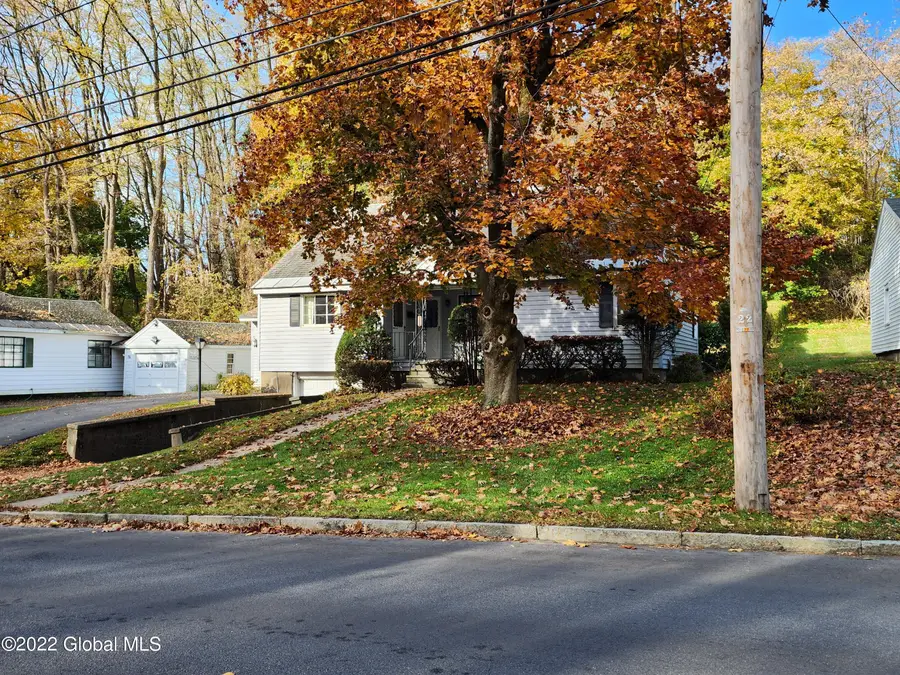 78 Northampton Road, Amsterdam, NY 12010 - Image #2