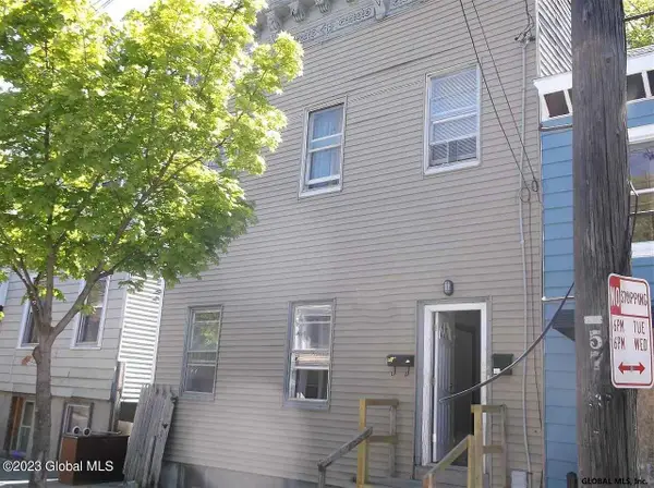 52 Ontario Street, Albany, NY 12206