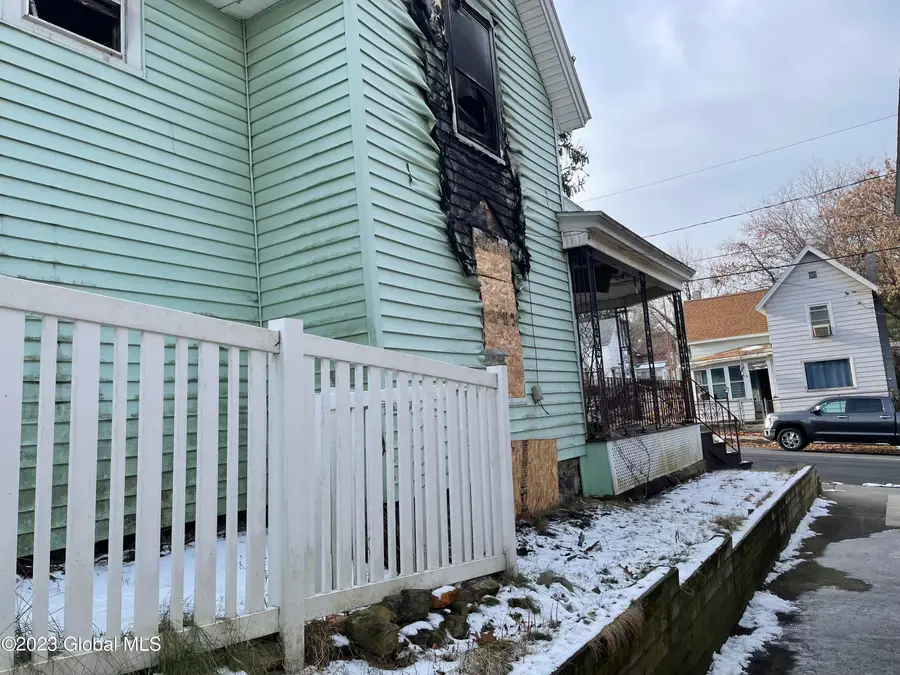 21 Bloomingdale Avenue, Gloversville, NY 12078 - Image #3