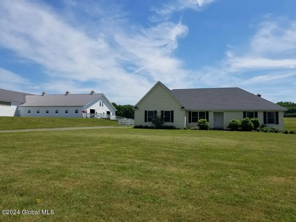 42 Ashcroft Road, Pittstown, NY 12185 - Image #1