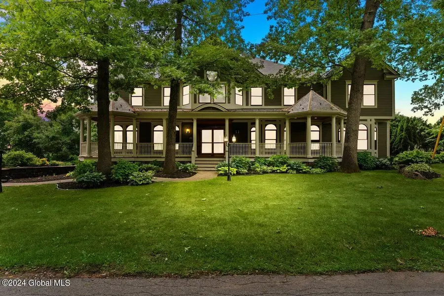 176 5th Avenue, Saratoga Springs, NY 12866 - Image #2