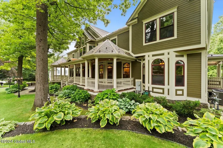 176 5th Avenue, Saratoga Springs, NY 12866 - Image #3