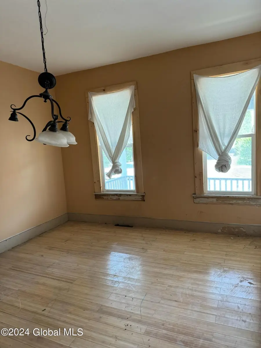 112 Mason Street, Johnstown, NY 12095 - Image #2