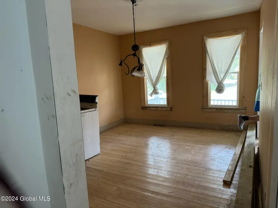 112 Mason Street, Johnstown, NY 12095 - Image #3