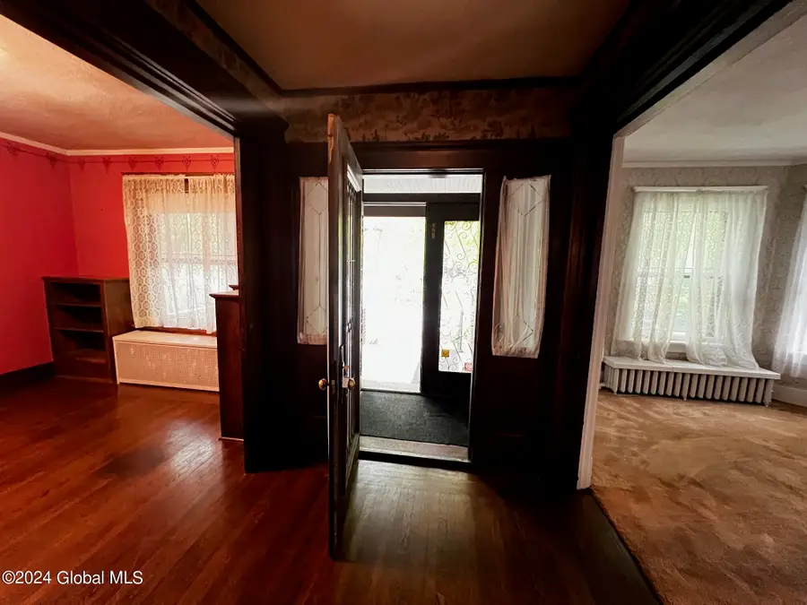 7 Morris Avenue, Schenectady, NY 12308 - Image #3