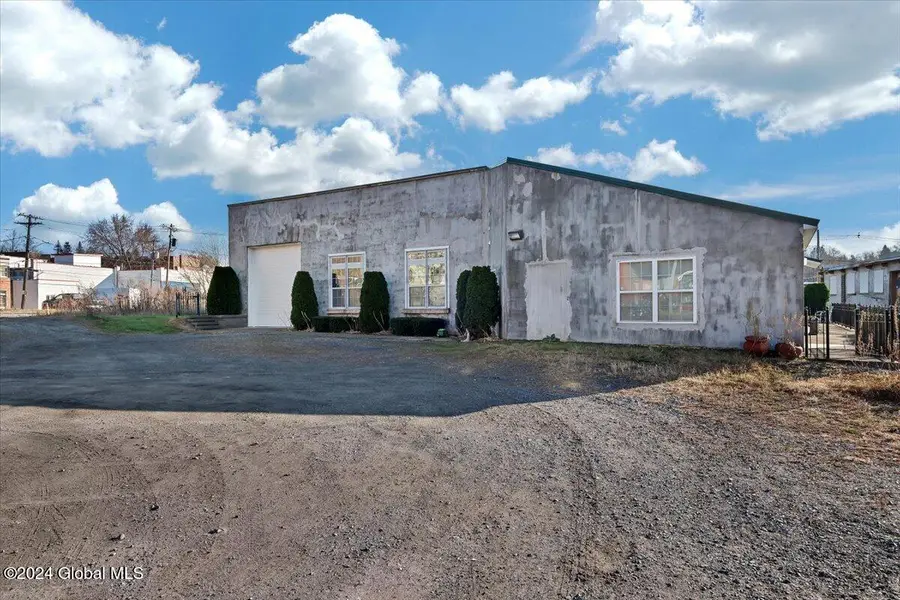 8 Broadway, Gloversville, NY 12078 - Image #3