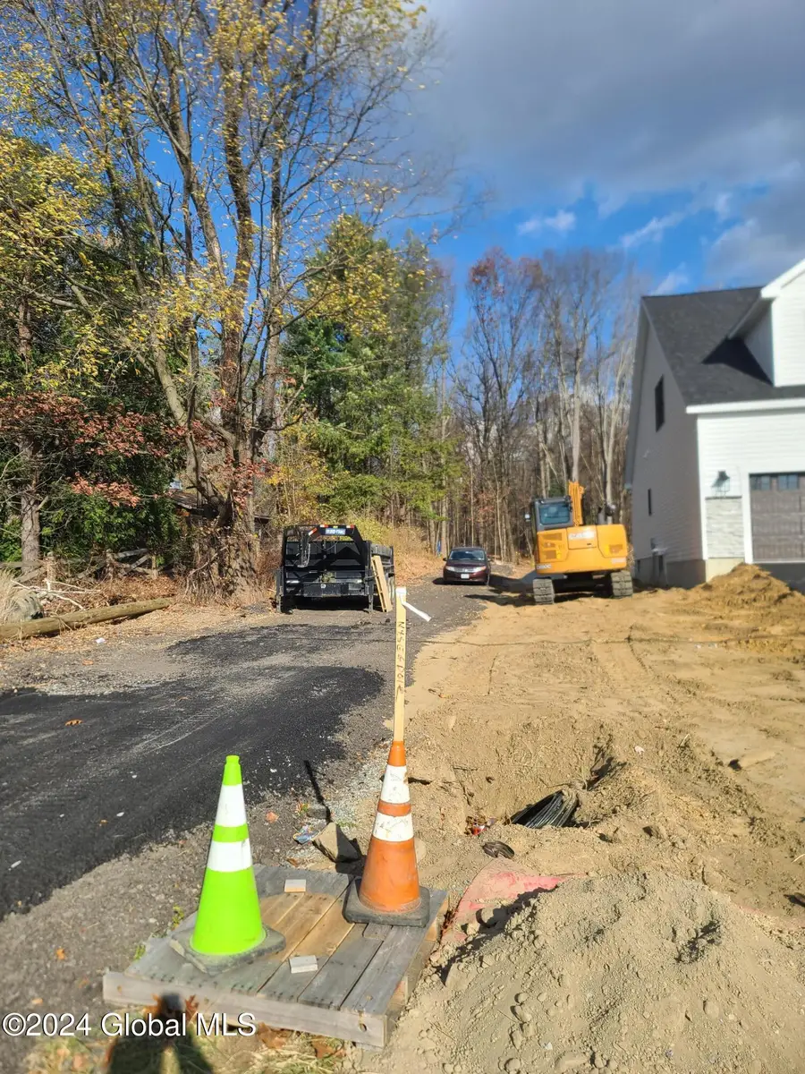 9 Werner Road, Halfmoon, NY 12065 - Image #3