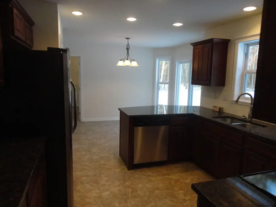 3 Strawberry Fields Drive, Schodack, NY 12033 - Image #3