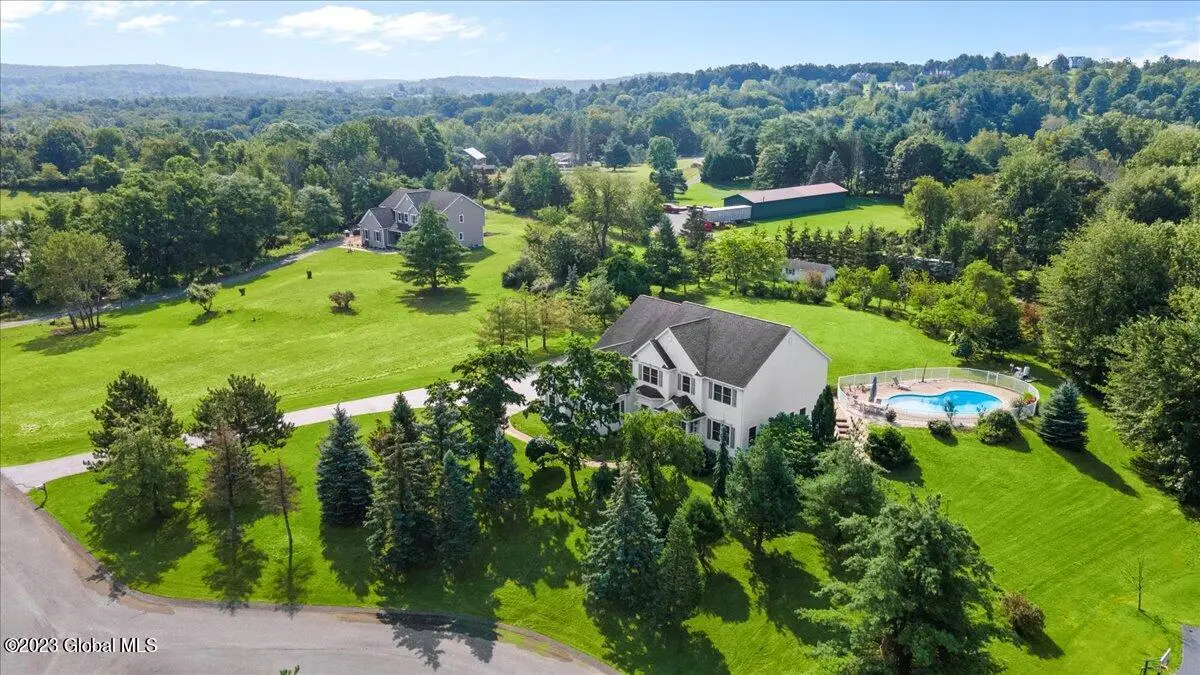 27 Ponderosa Boulevard, East Greenbush, NY 12061 - Image #1