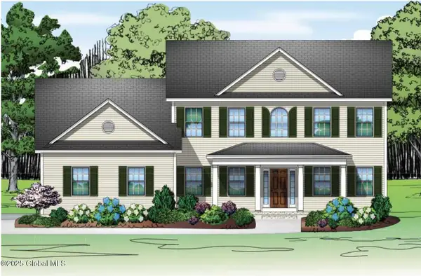 4 Eastpointe Drive, Wilton, NY 12866