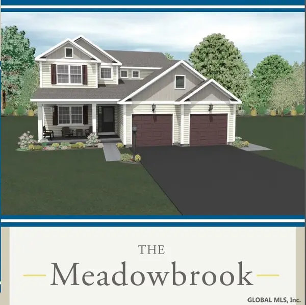 79 Lakepointe Way, Stillwater, NY 12866