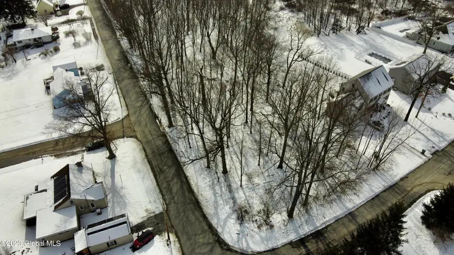 143 Ledgewood Drive, Brunswick, NY 12180 - Image #2