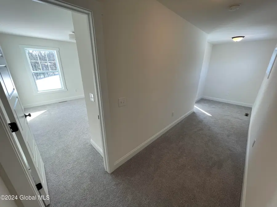 13 Avalon Way, Guilderland, NY 12866 - Image #3