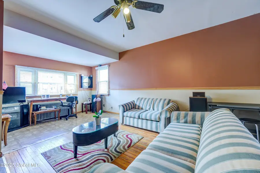 19 W Van Vechten Street, Albany, NY 12209 - Image #2