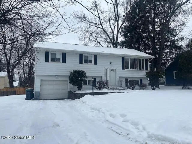 1829 Pawtucket Avenue, Niskayuna, NY 12309 - Image #2