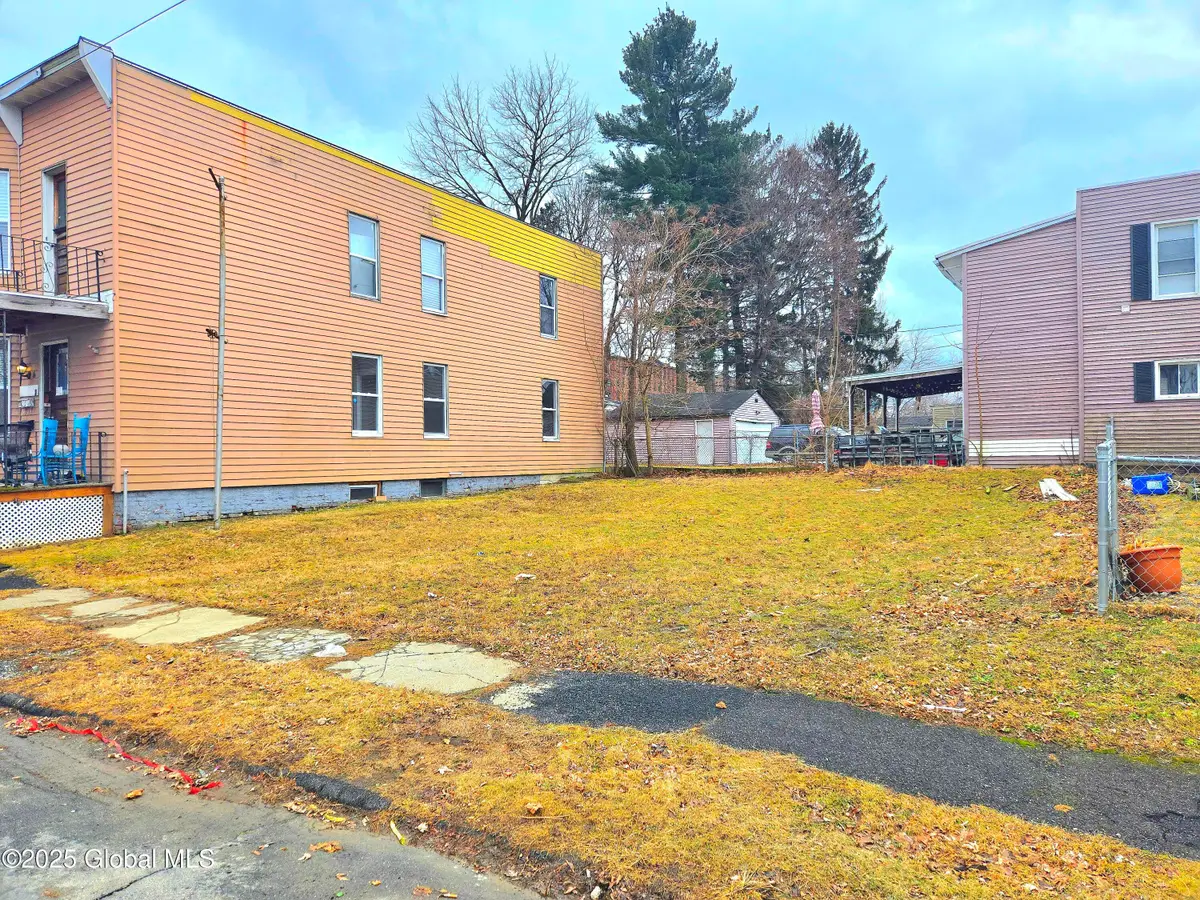 4 122nd Street, Troy, NY 12182 - Image #1