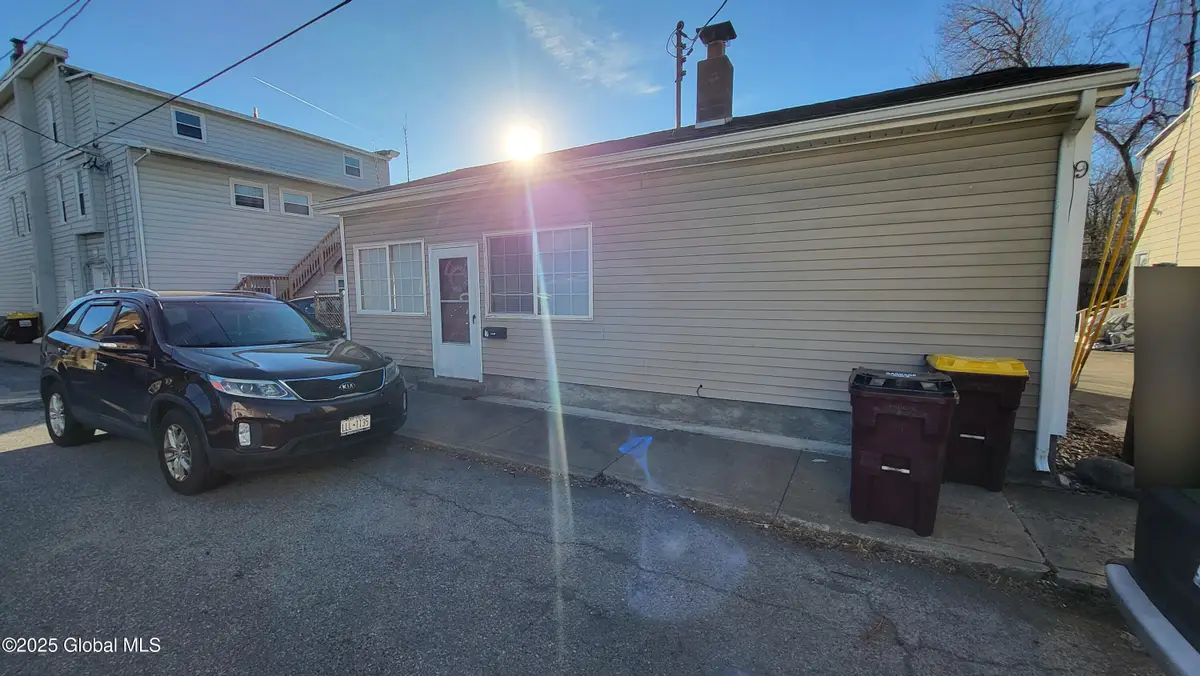 9 Penrose Avenue, Mechanicville, NY 12118 - Image #1