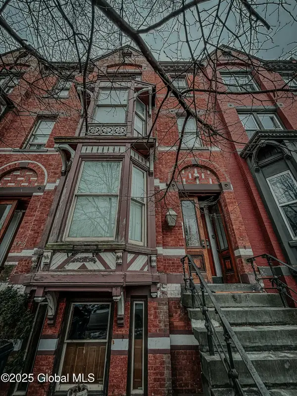 572-574 Madison Avenue, Albany, NY 12208