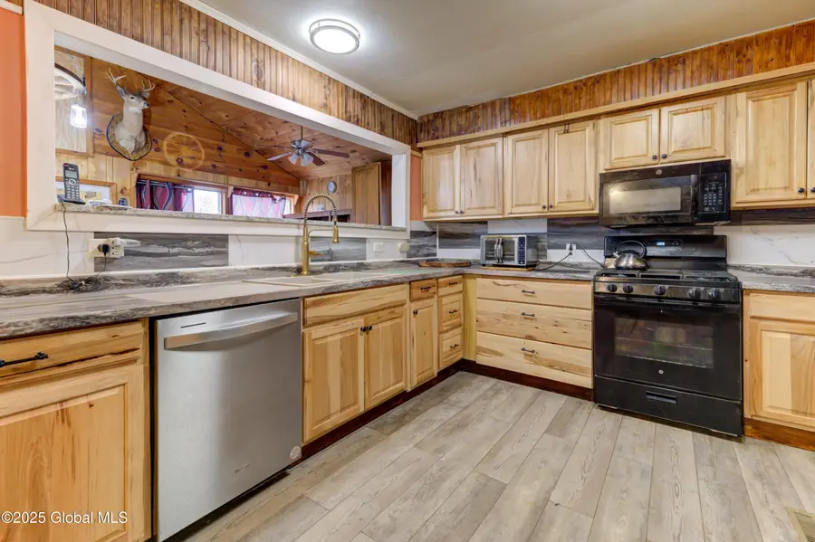 589 Anderson Road, Root, NY 12166 - Image #3