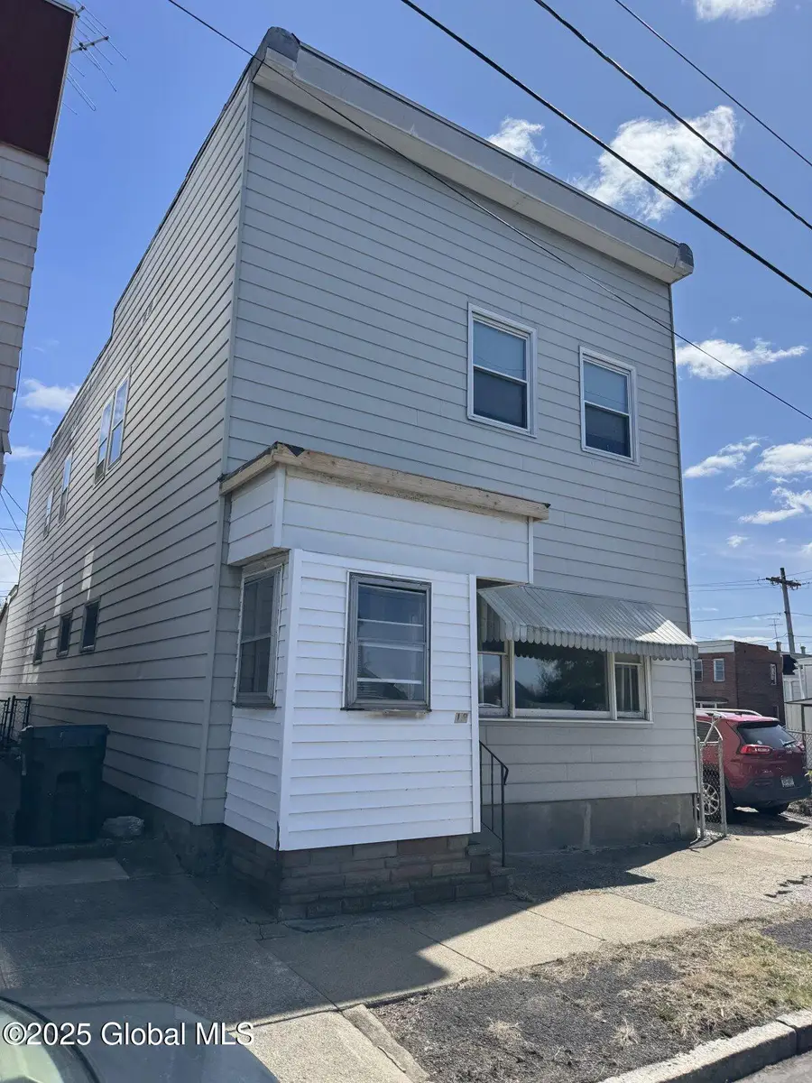 16-18 Paine Street, Green Island, NY 12183 - Image #2