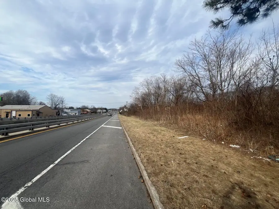 10 School Street, Latham, NY 12110 - Image #2