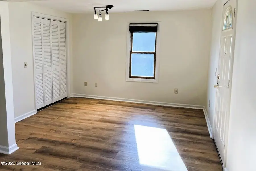 1830 Providence Avenue, Niskayuna, NY 12309 - Image #3