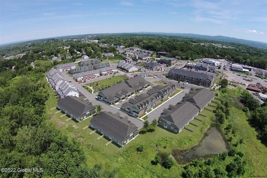 63 Cambridge Way, Latham, NY 12110 - Image #2