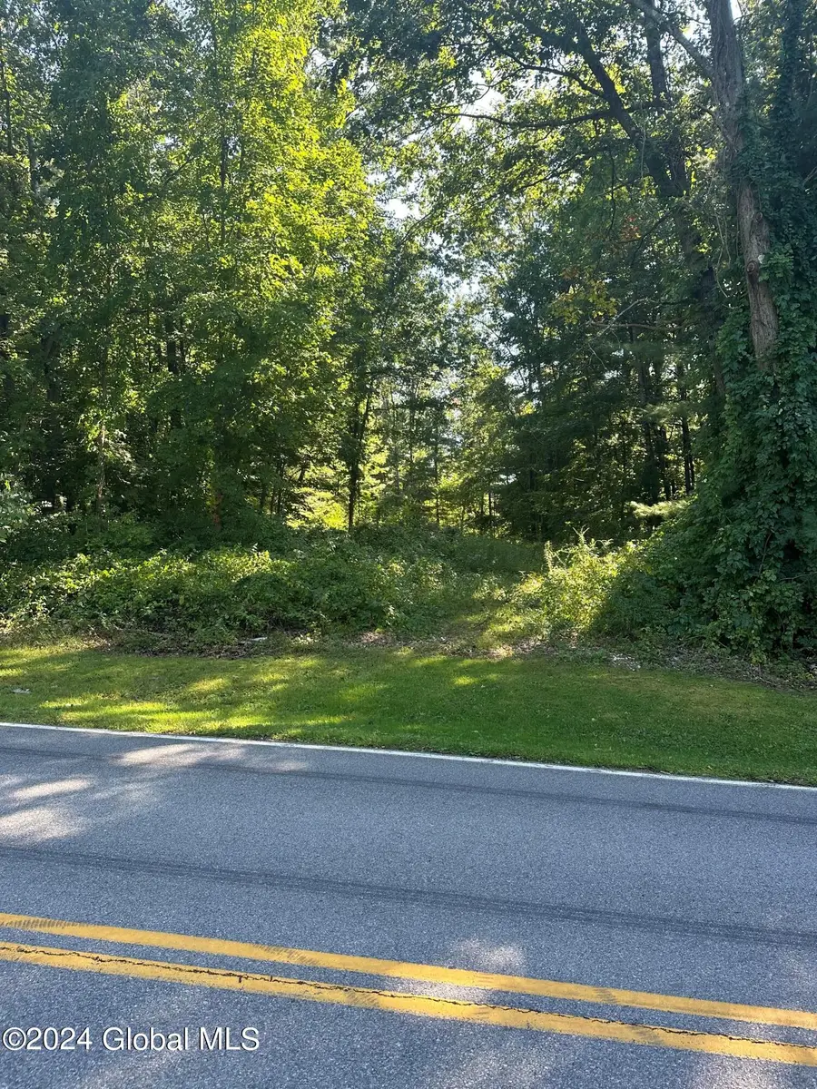 104 Knapp Road, Mechanicville, NY 12118 - Image #2