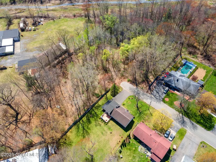 190 Garden Street, Rotterdam, NY 12306 - Image #2