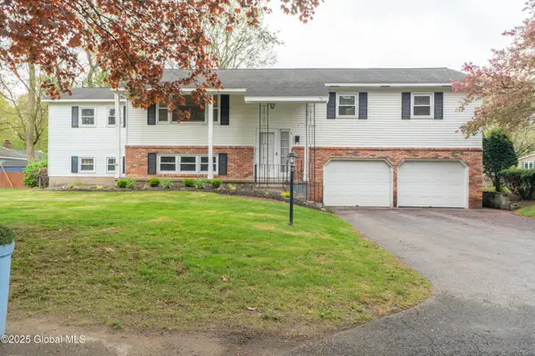 27 Patricia Lane, Saratoga Springs, Inside, NY 12866