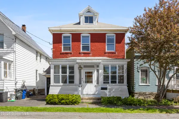 9 Archibald Street, Colonie, NY 12189