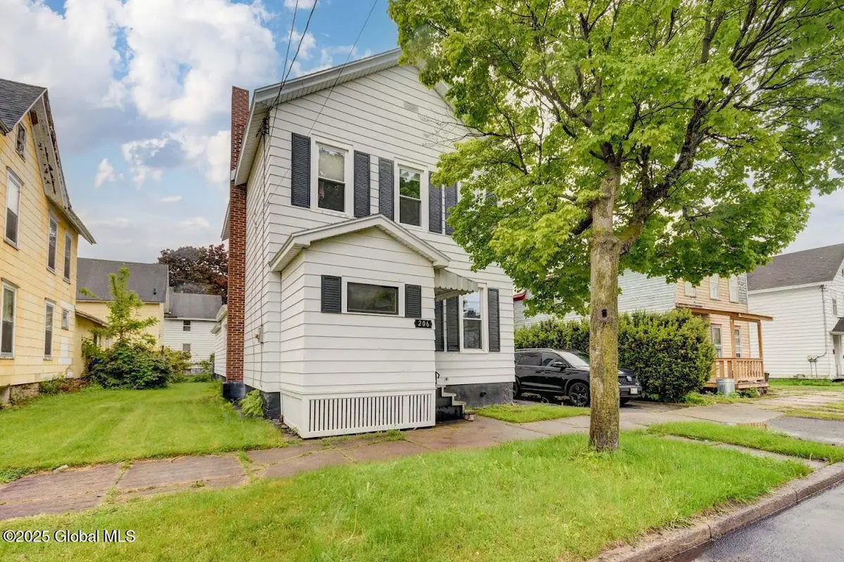 206 N Market Street, Johnstown, NY 12095 - Image #1