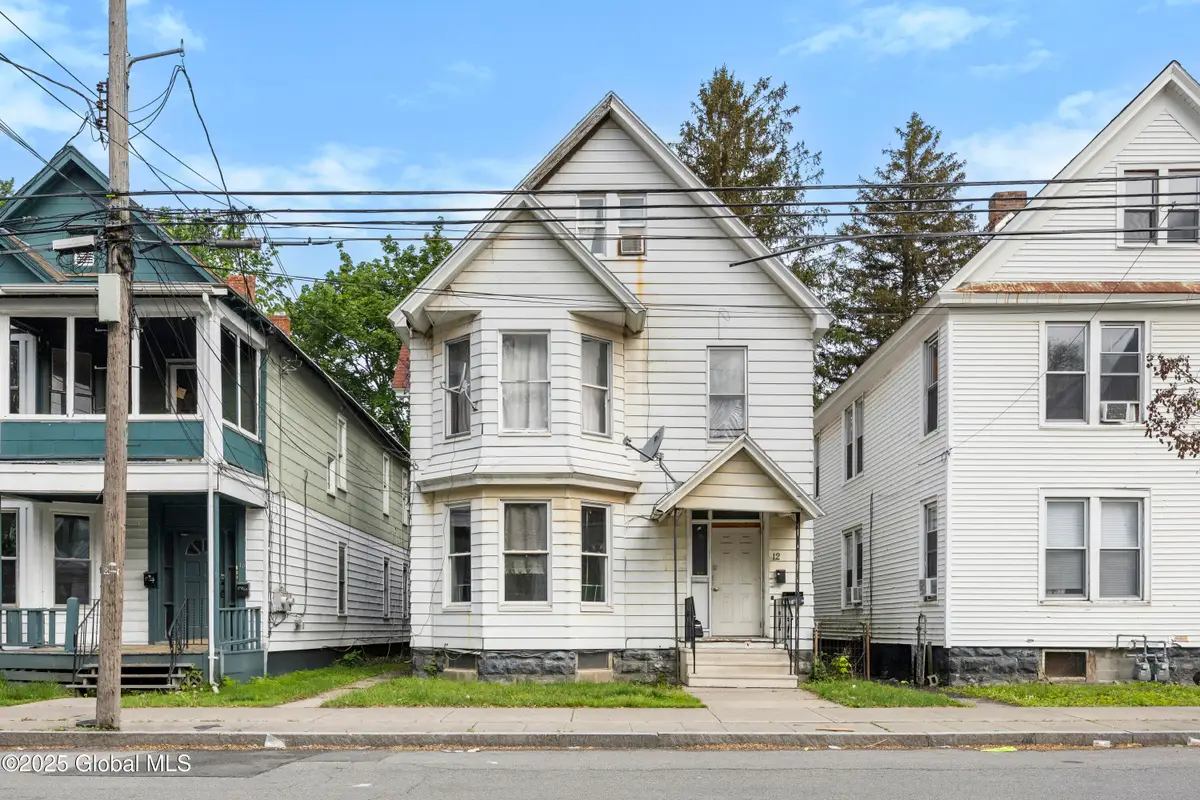12 Mynderse Street, Schenectady, NY 12307 - Image #1