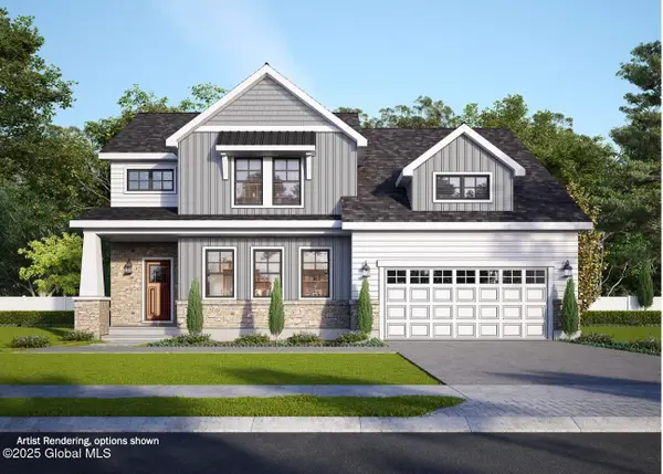 4 Avalon Way, Wilton, NY 12866