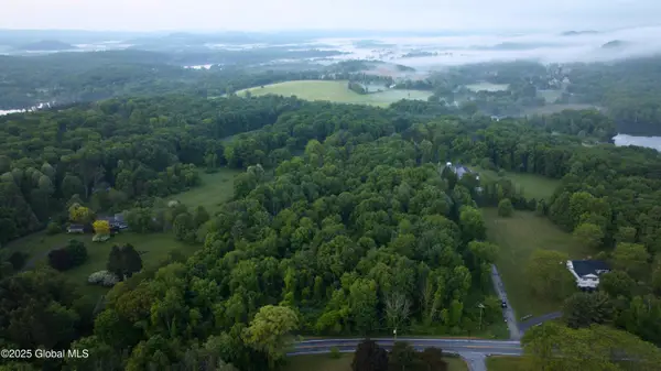 L35 County Route 27, Copake, NY 12516