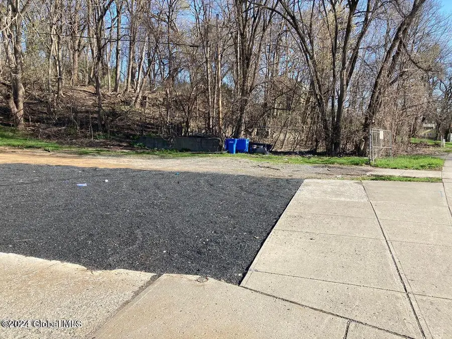 563 S Pearl Street, Albany, NY 12202 - Image #2