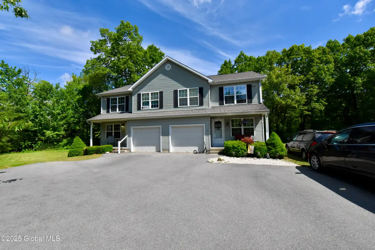 17 Fellows Road, Halfmoon, NY 12065 - Image #1