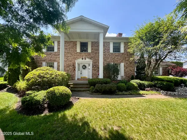 3077 New Williamsburg Drive, Guilderland, NY 12303