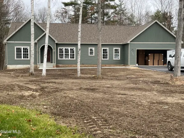 54 Burnham Road, Wilton, NY 12831